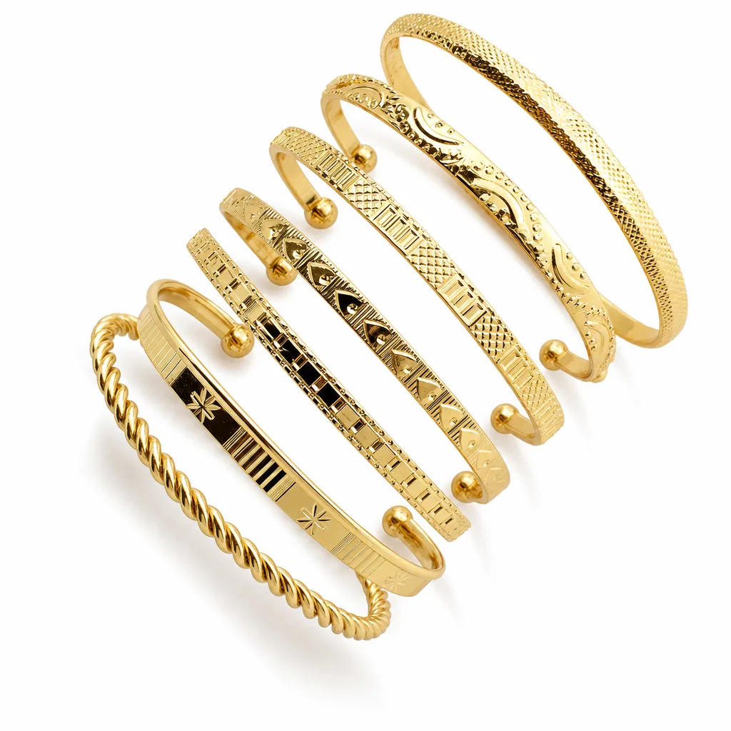 7-teiliges Armband-Set in Goldoptik